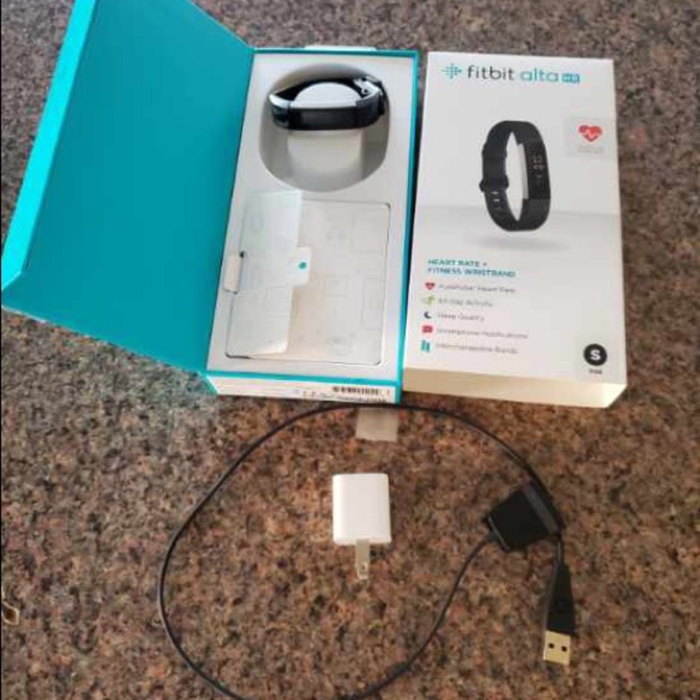 Fitbit Alta HR - Picture 3 of 3